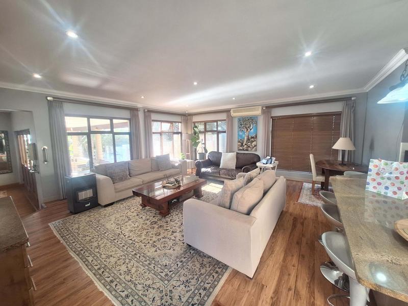 3 Bedroom Property for Sale in Mossel Bay Western Cape